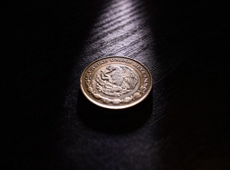 230 pesos mexicanos a pesos chilenos